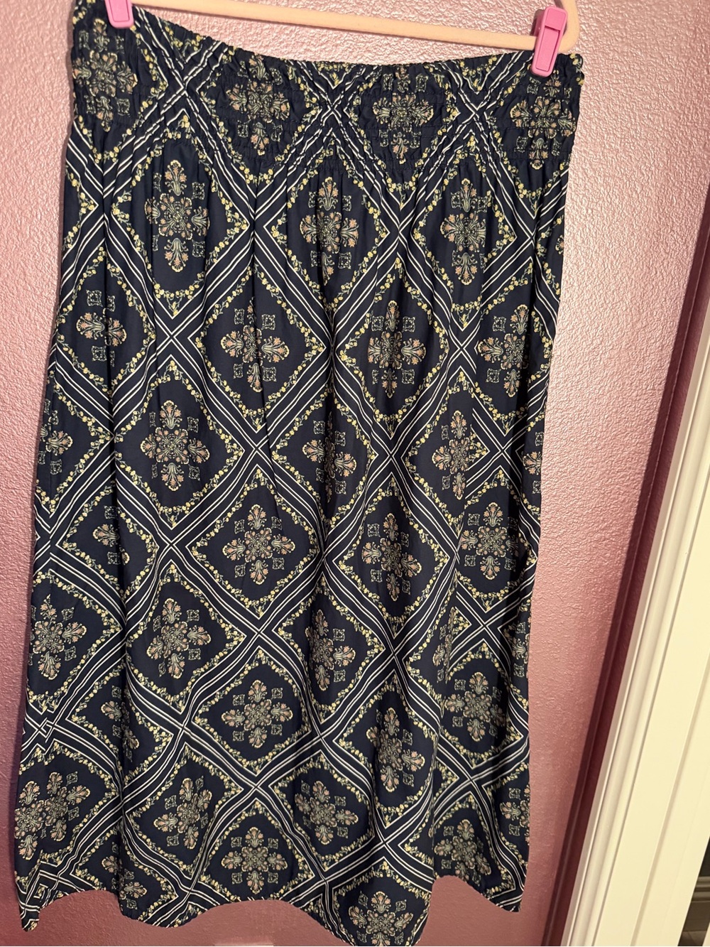 LOFT Navy and Cream Geometric Medallion Maxi Skirt